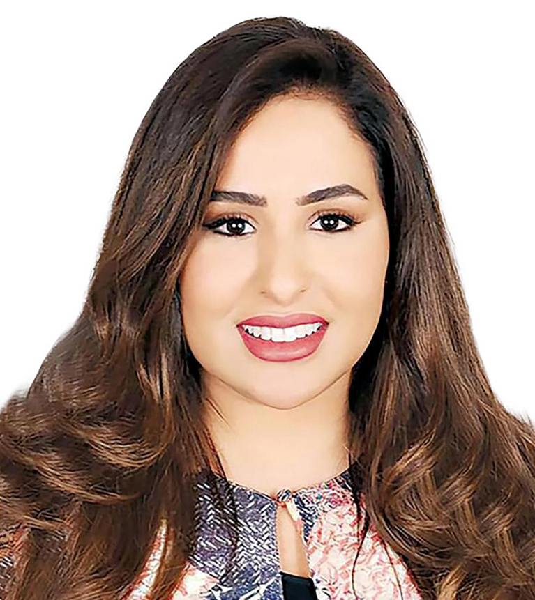 السيدة آمنة حمد الرميحي