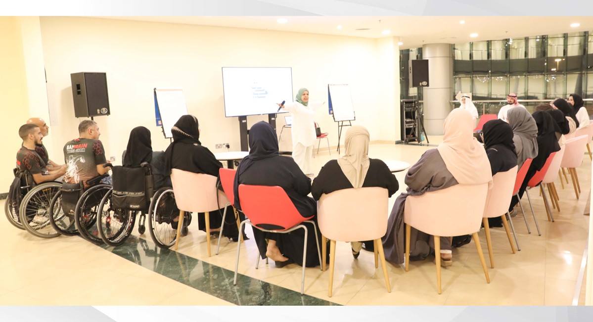 خلال محاضرة بمجلس ريادات .. د.أمل الجودر تؤكد على أهمية ممارسة الرياضة في المنزل