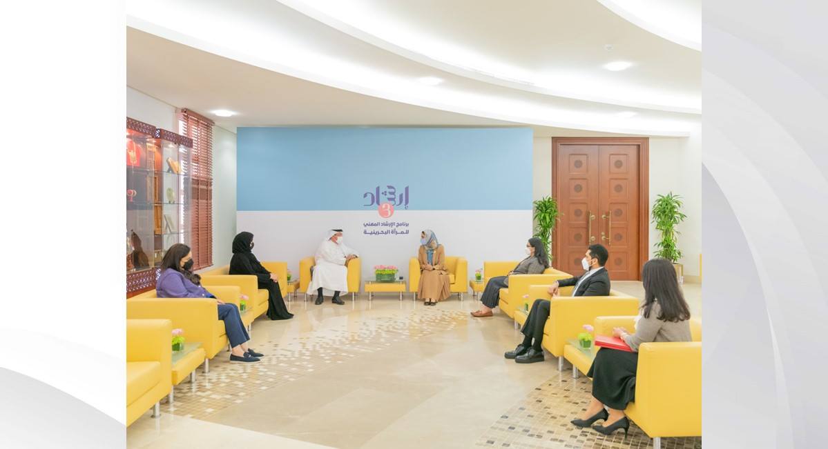 مذكرات تعاون مع 