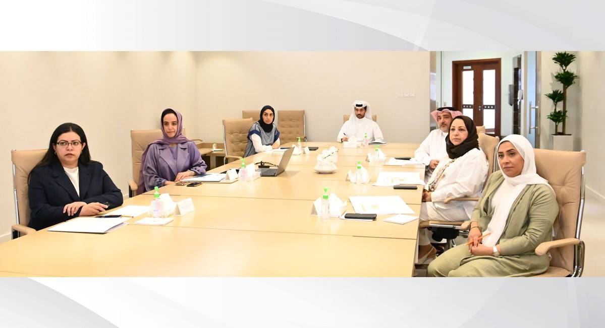 لجنة جائزة الشيخة حصة بنت سلمان للعمل الشبابي التطوعي تعقد سلسلة اجتماعات لتقييم المشروعات المشاركة