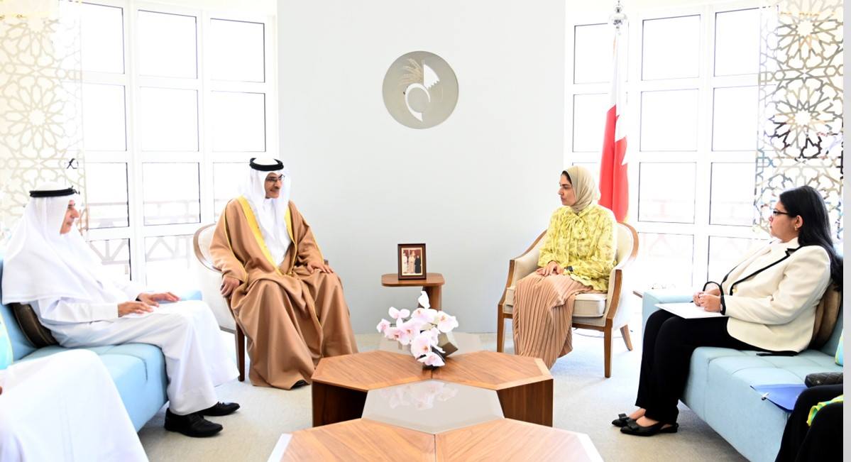 الأنصاري تبحث مع وزير التنمية الاجتماعية خطة التعاون القادمة