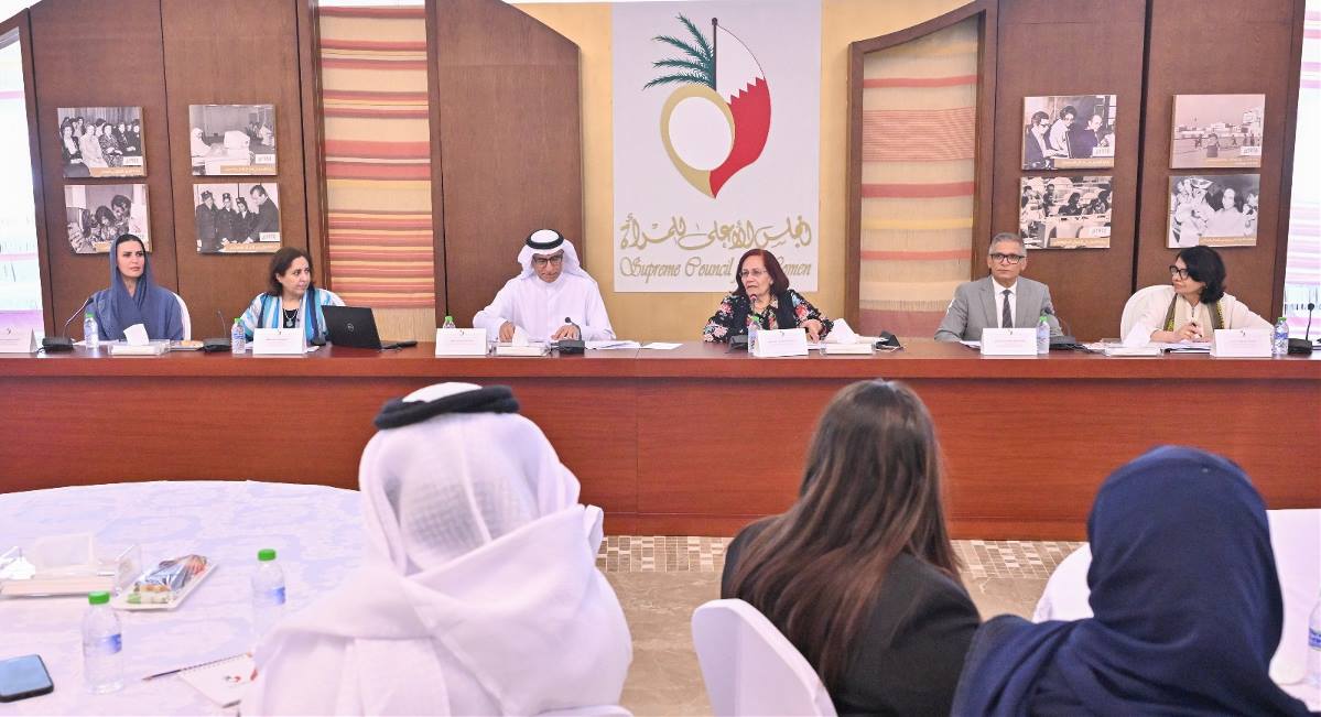 خلال اجتماع مع إعلاميين ومؤثرين.. 