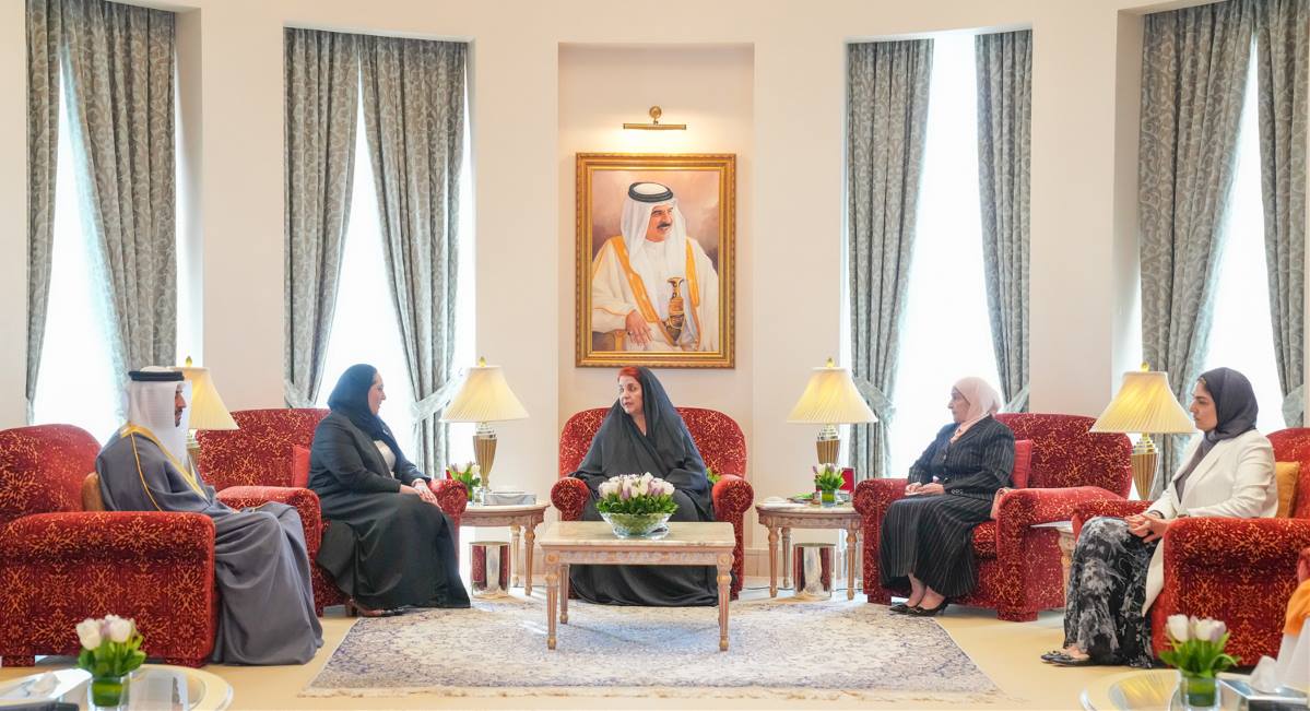 ثمنت دور الحكومة الموقرة في توفير خدمات إسكانية نوعية قرينة العاهل المعظم تبارك البدء بتنفيذ مشروع 